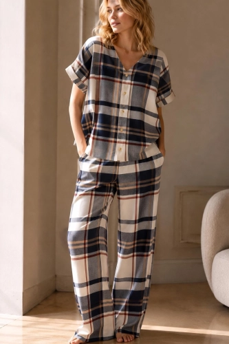 najpiekniejsze-pizamy-damskie-338lop.webp Piżamy Damskie Premium Silk Milk - obrazek 1