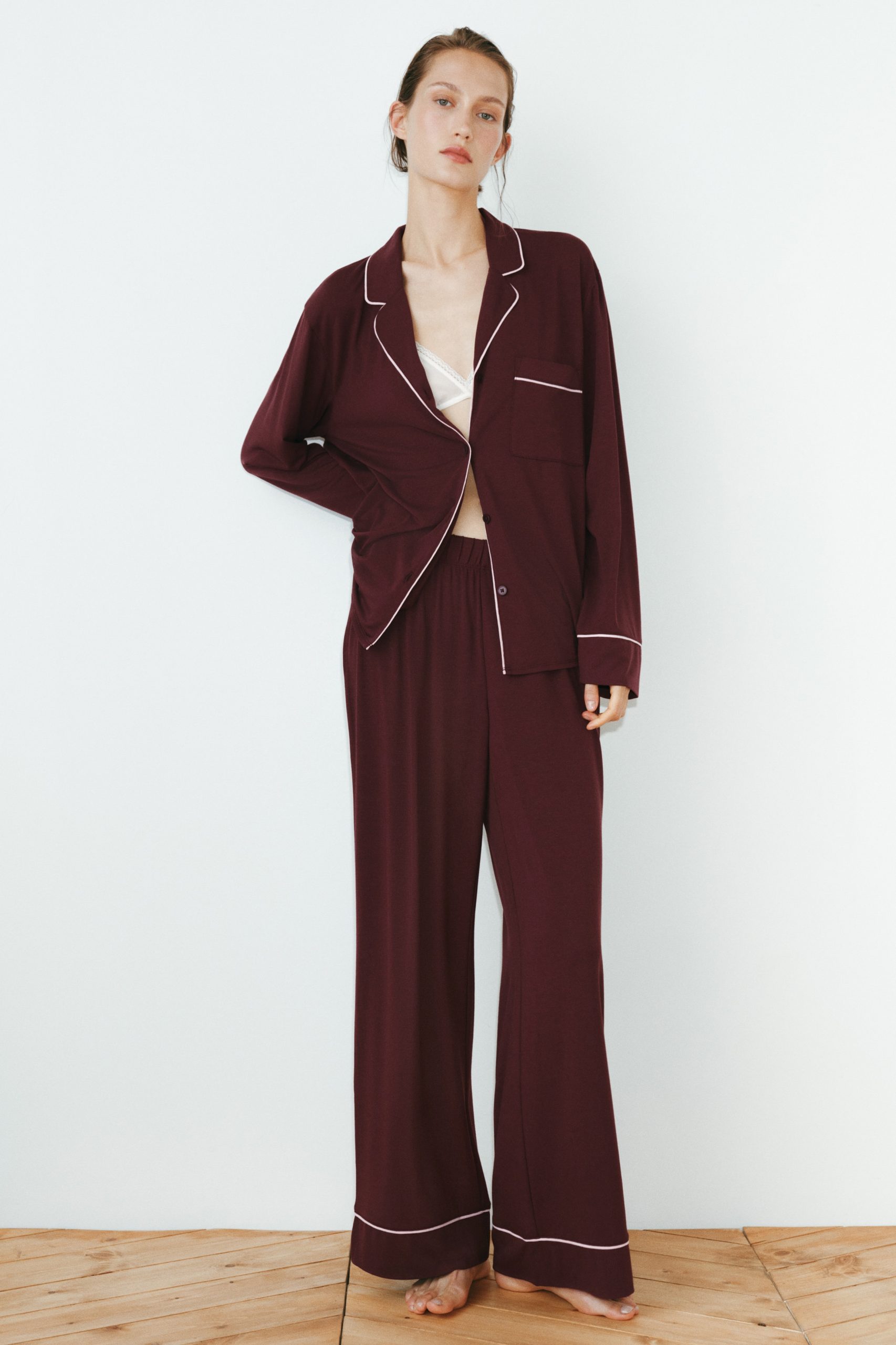 pizama-damska-hm-066meh.jpg Czerwone Piżamy Damskie | Wodoodporne I Długie | H&M PL - obrazek 1