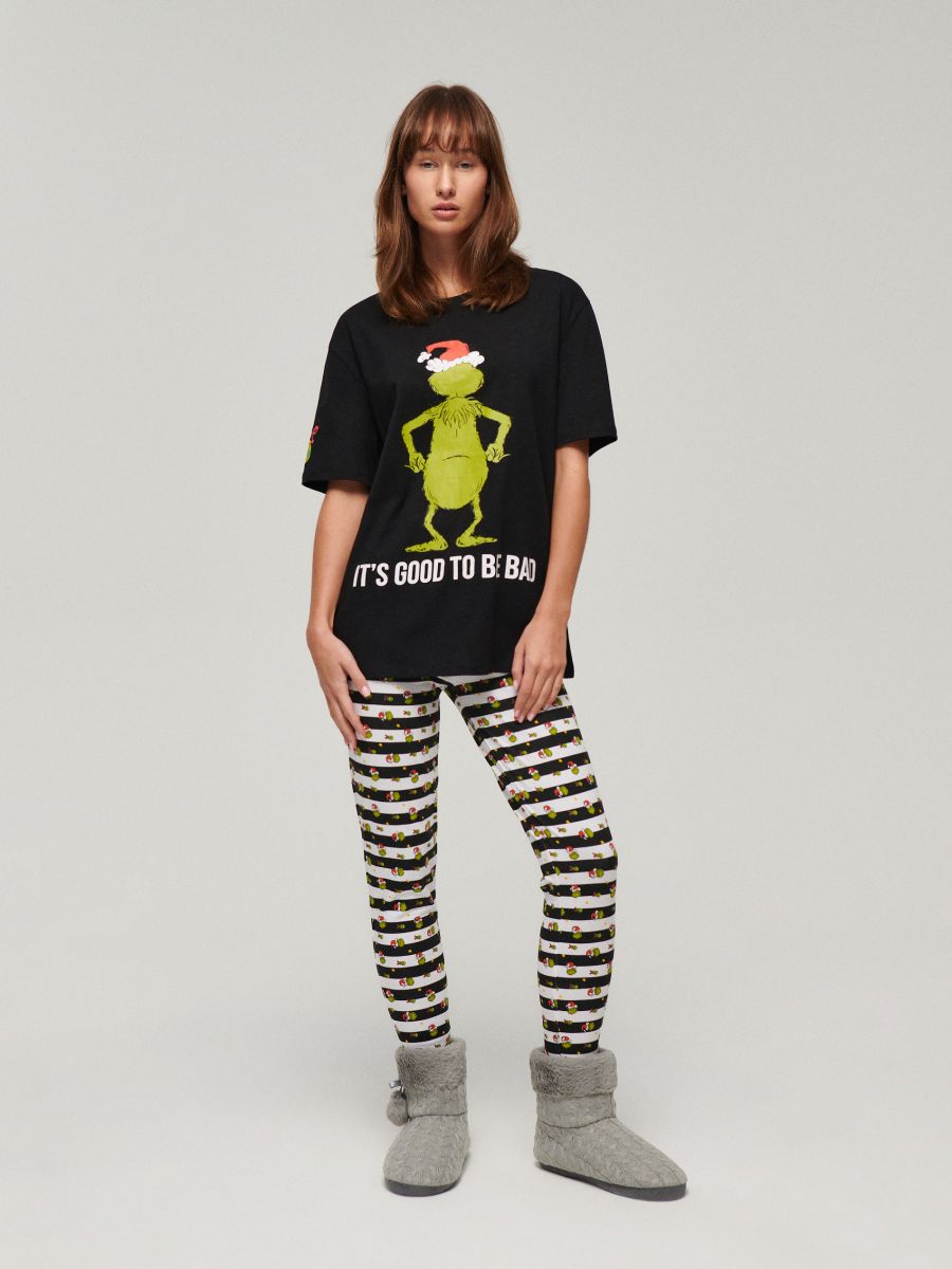 pizama-grinch-489bis.jpg Świąteczna piżama dwuczęściowa Grinch - obrazek 1