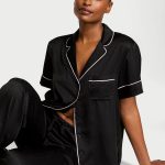 Victoria's Secret Piżama satynowa błyszcząca z krótkimi rękawami i długimi spodniami Glazed Satin Black Victoria's Secret PL