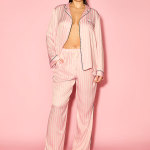 Victoria's Secret Satynowa piżama z długim rękawem Iconic Stripe Victoria's Secret PL